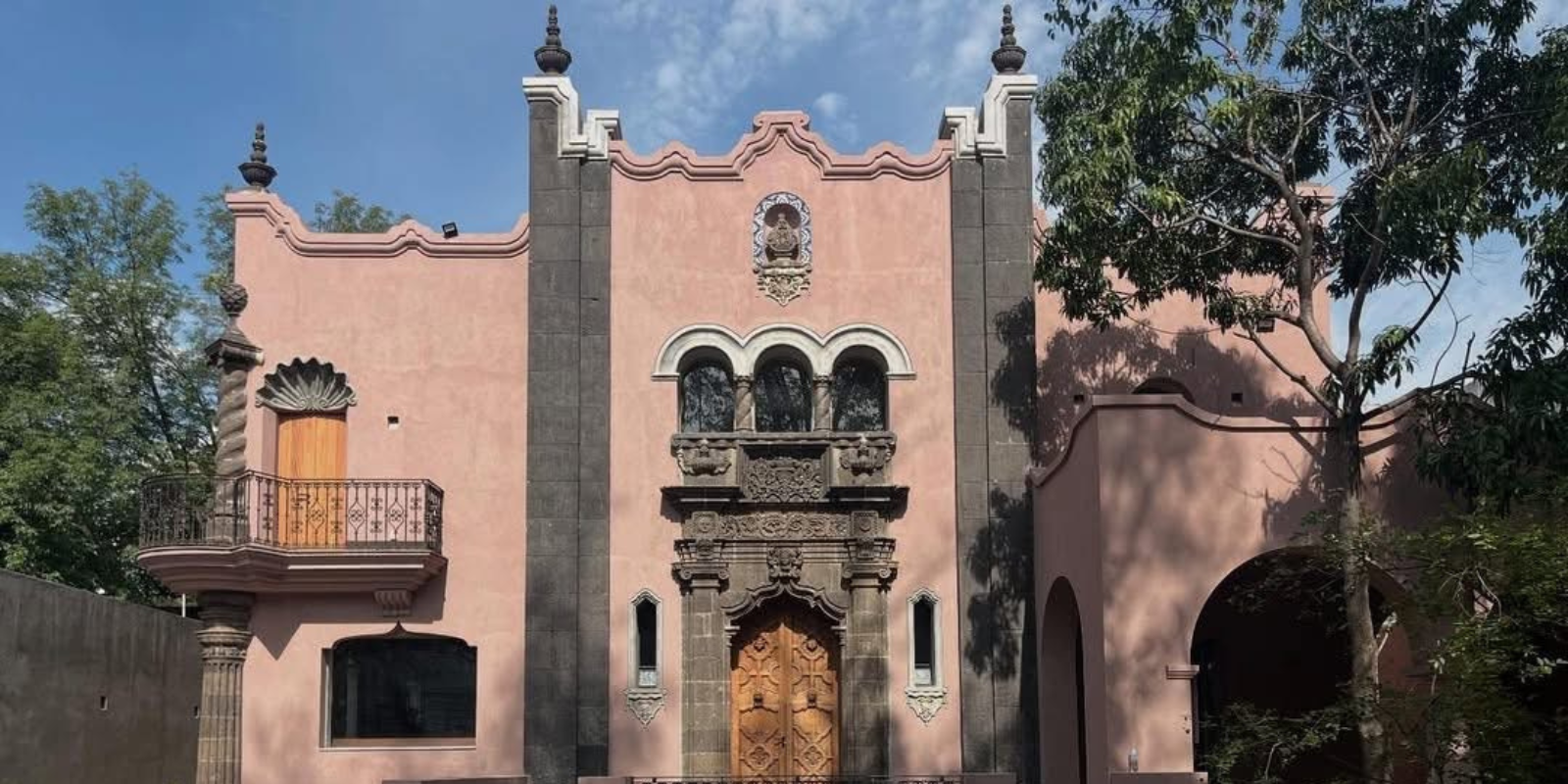 Casa Massalia — hospedaje boutique arquitectónico en casona de 1920, Colonia Americana Guadalajara